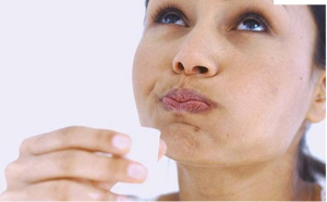 Façons artisanales de noyer un mal de dents