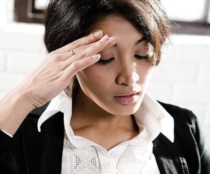 Quelles maladies peuvent causer l'haleine d'acétone? Description des maladies qui provoquent un arôme acétonique de la bouche